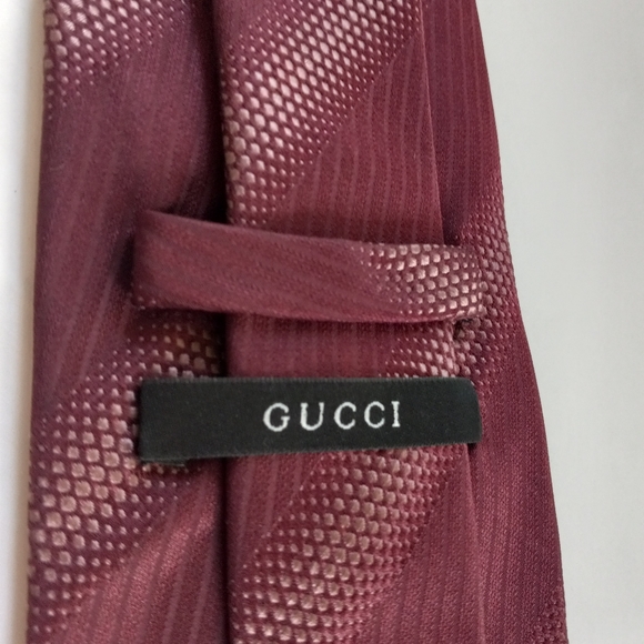Recent Gucci mens stripe silk tie - Picture 2 of 12